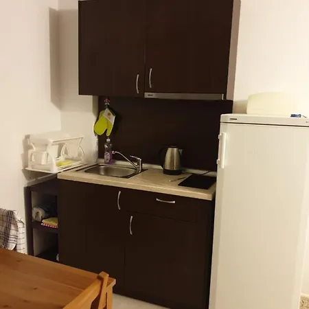 Apartment Sonnige Nah Am Varnas